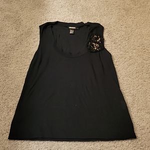 Black tank with decorative black and gold by DKNY in Petite